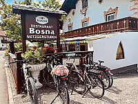 Bosna Restaurant Metzgerstube outside
