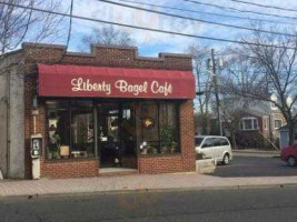 Liberty Bagel Cafe outside