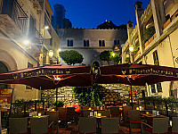 Fanaberia Cafe Gelateria Siciliana inside