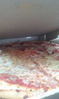 Pit Stop Pizza food