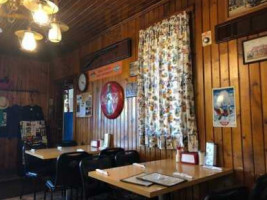 Old Log Cabin Inn inside