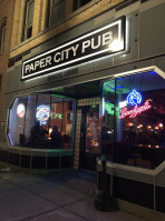 Paper City Pub food