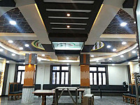 Rahil Restaurant inside