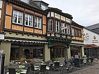 Cafe Schragen outside