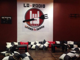 La Radio - Rock & Food inside