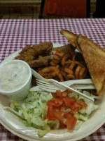 Charlie Allen's Burgers And Grill food