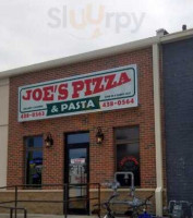 Joe's Pizza Italian Foods outside
