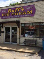 Buff's Ice Cream outside