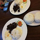 Lola Idang's Pancit Malabon food