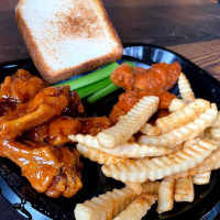 Zaxby's Chicken Fingers Buffalo Wings food