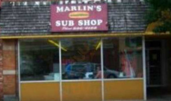Marlin's Sub Shop outside