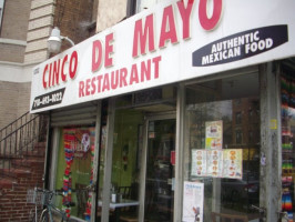 Cinco De Mayo Restaurant outside