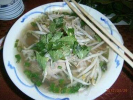 Pho Minh Thu food