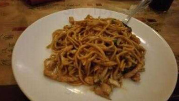 Lin's Asian Cuisine food