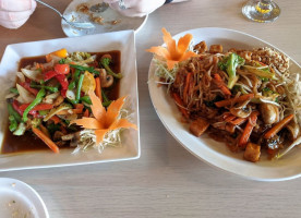 Kajohn Thai Cuisine food