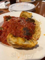Mariano's Italian Eatery food