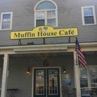 Muffin House Cafe inside