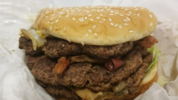 Fat Mo's Burgers food