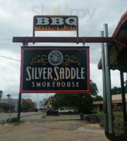 Silver Saddle Smokehouse outside