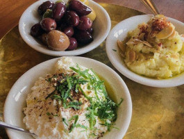 Zohara Mediterranean Kitchen food