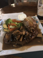 Mannion's Irish Pub food