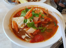 Khaow Thai food