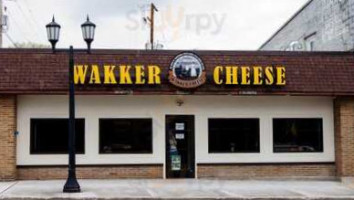 Wakker Cheese inside