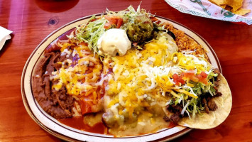 Los Cerritos Mexican Kitchen food
