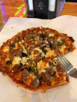 Woody's Pizza food