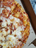 Boomers Pizza food