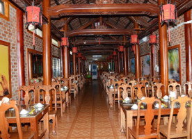 Thuan Long inside