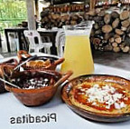 El Sazon De Juanita food