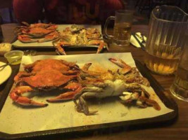 Grabbe's Seafood Crab House food