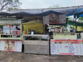 Ratnakar's Eggroll Fast Food Centre. food