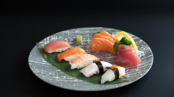 Season Sushi food