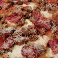 Varasano's Pizzeria food
