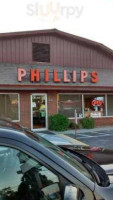 Phillip's Drive In outside