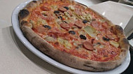 Arte Pizza Di Acquaviva Antonio food