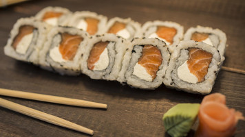 Sumo Sushi inside
