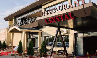 Restaurant Crystal outside