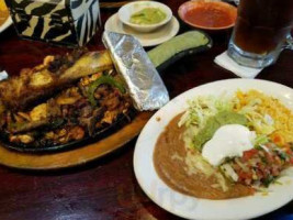 Chilangos Mexican food