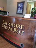 Bay Shore Steam Pot outside