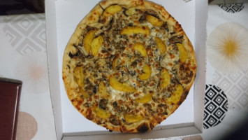 Pizza Da Paolo food