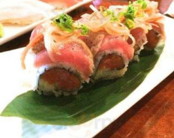 Yen Sushi Sake food
