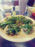Tacos El Palomo food