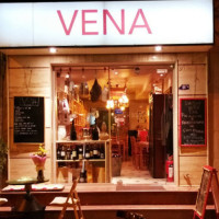 Vena Vinoteka Tirane Wine Shop food