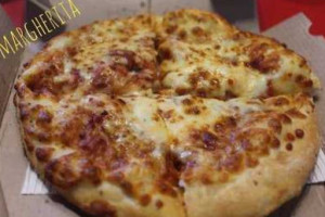 Domino's Pizza food