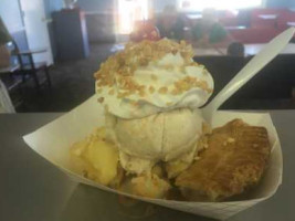 Shakers Ice Cream Parlor food