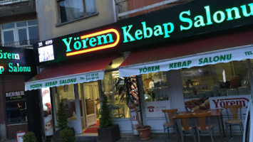 Yörem Kebap Salonu inside