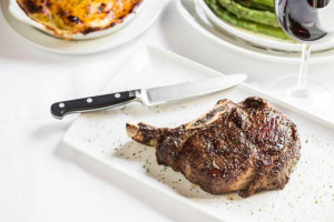 Pappas Bros. Steakhouse - Downtown food